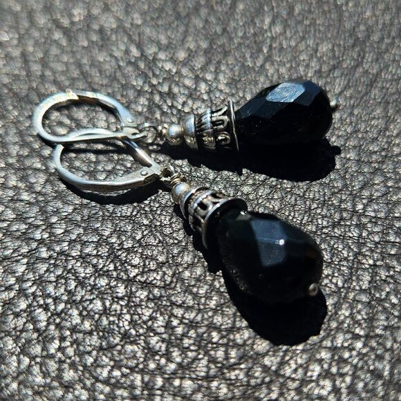 Sterling Silver and Jet Dangle Earrings - Picture 4 of 5